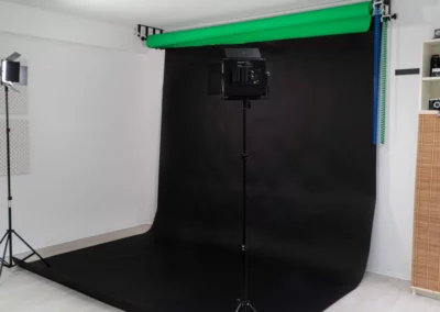 Videostudio in Köln mit schwarzem Hintergrund